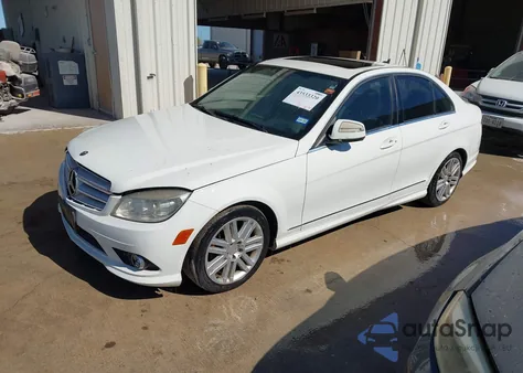 2009 Mercedes-Benz C 300 Luxury/Sport from USA, damaged, VIN WDDGF54X79F261689
